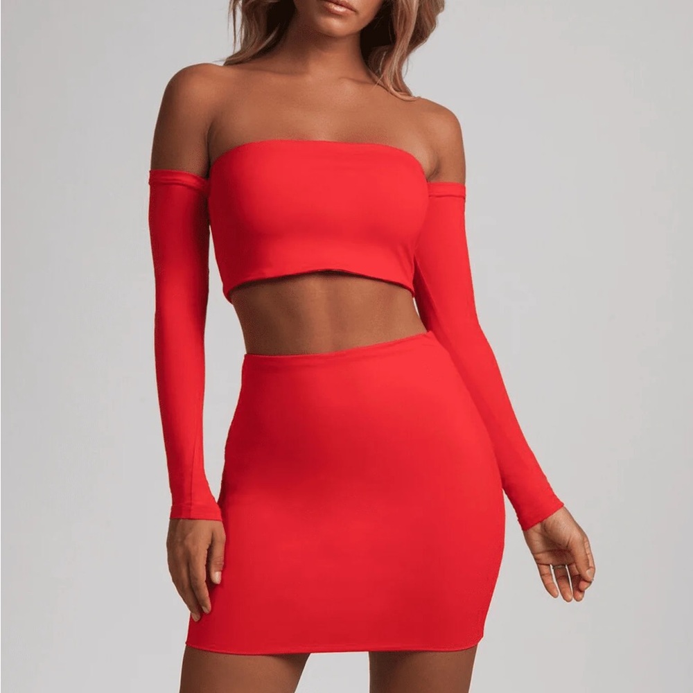 Meshki Anna Off-Shoulder Crop Top